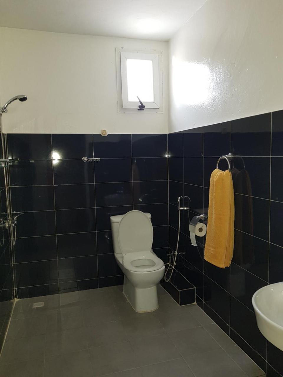 Villa Ty Milyn Mazela Sa Dakar Ngoại thất bức ảnh