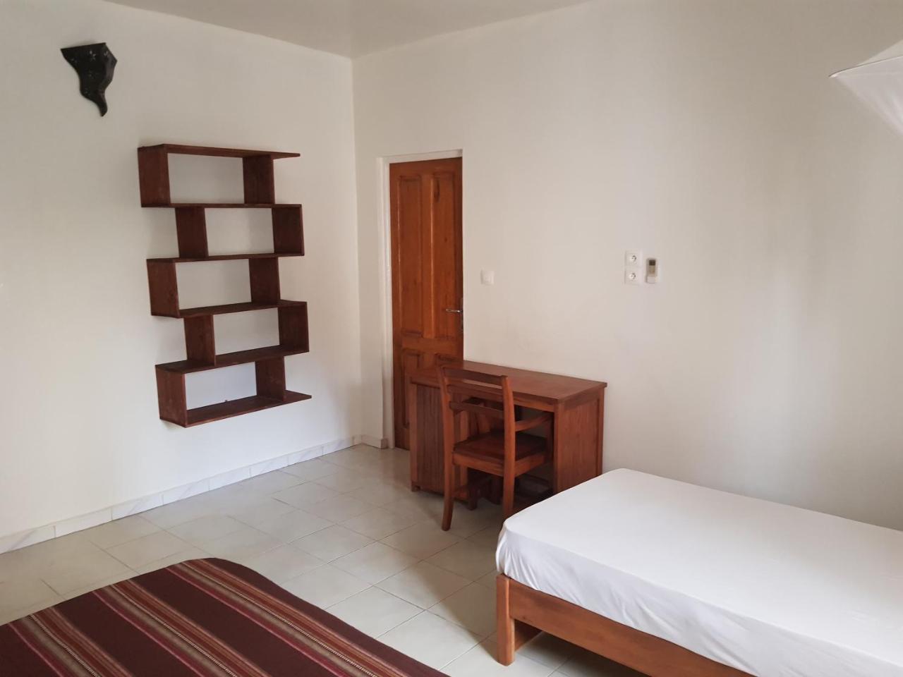 Villa Ty Milyn Mazela Sa Dakar Ngoại thất bức ảnh