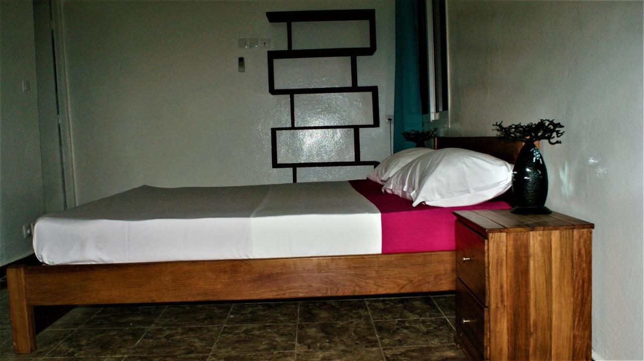 Villa Ty Milyn Mazela Sa Dakar Ngoại thất bức ảnh