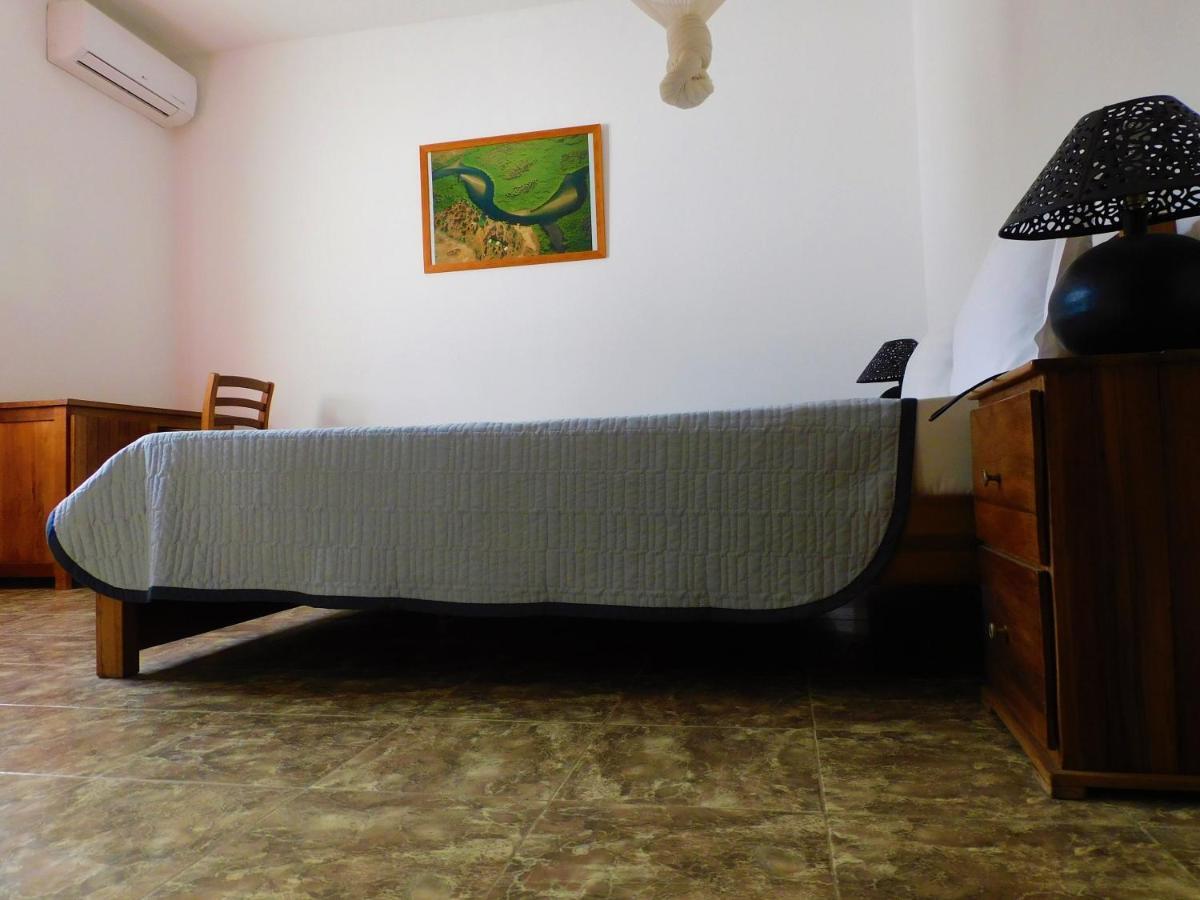 Villa Ty Milyn Mazela Sa Dakar Ngoại thất bức ảnh